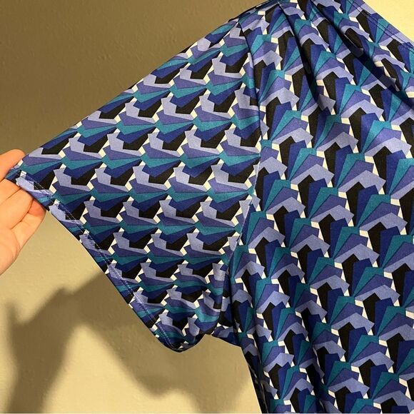 Fashion Bug Short Sleeve Geometric Fake Wrap Plus Size Dresses Size 2X - Picture 4 of 15